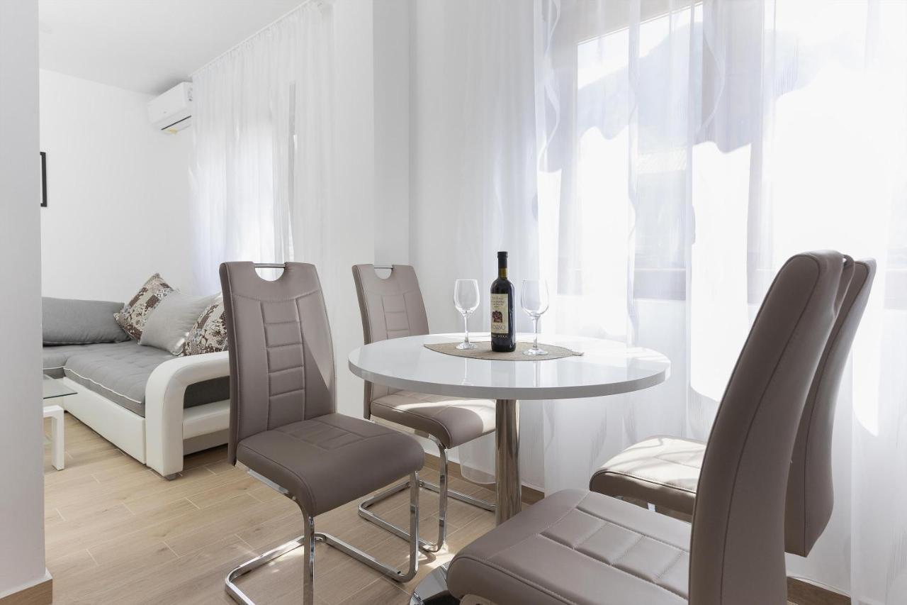 Muo Sea Front Apartments Kotor Exterior foto