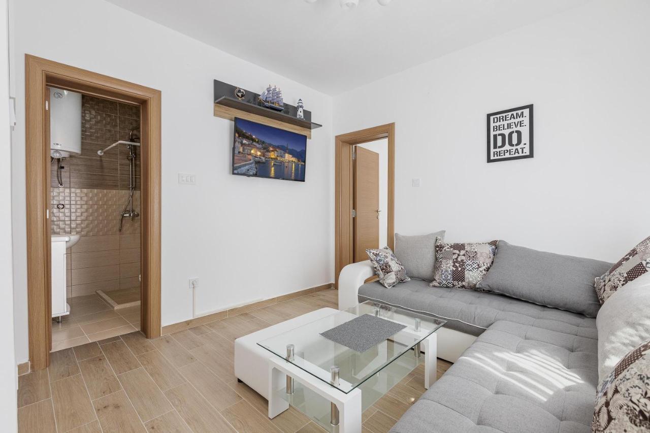 Muo Sea Front Apartments Kotor Exterior foto